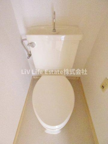 東久留米市八幡町３丁目の賃貸マンションのトイレ