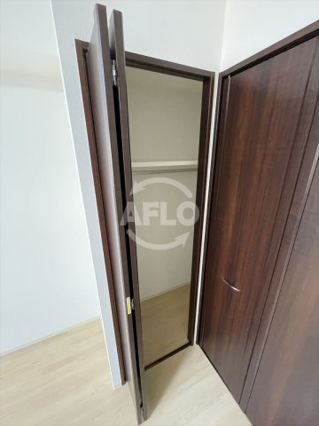 グランシス天満橋の収納|グランシス天満橋　クローゼット