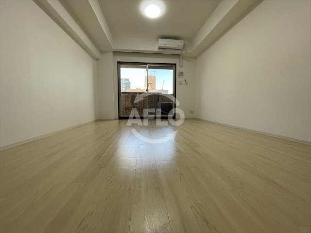 グランシス天満橋の居間・リビング|グランシス天満橋　洋室