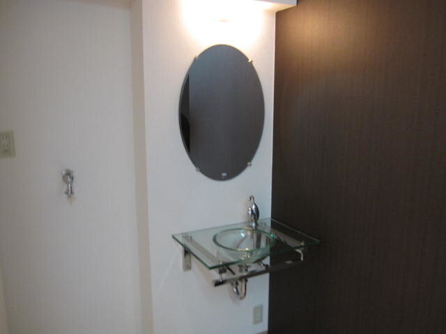 アトリウム25の独立洗面台