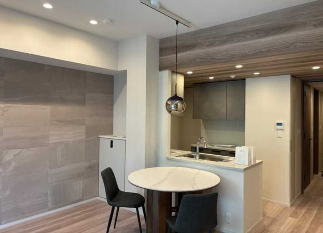 パークホームズ代々木西原　分譲賃貸　床暖房　食器洗浄機の居間・リビング