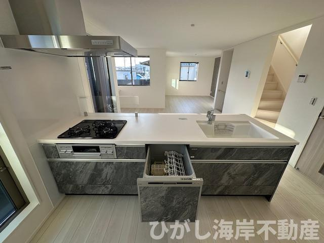 茅ヶ崎市萩園　新築戸建のキッチン|食洗器付きシステムキッチン