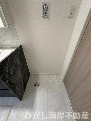 茅ヶ崎市萩園　新築戸建のランドリースペース|洗濯機置場