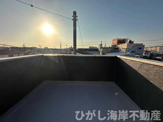 茅ヶ崎市萩園　新築戸建のバルコニー|ルーフバルコニー