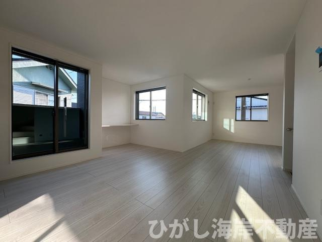 茅ヶ崎市萩園　新築戸建の居間・リビング|20.1帖　LDK
