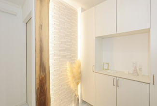 【玄関】 | 大津市松が丘２丁目 中古戸建