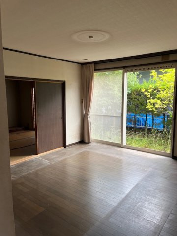 【居間・リビング】の画像