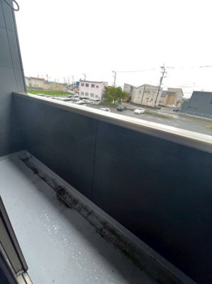 アリアのバルコニー|陽当たり良好なバルコニーです♪