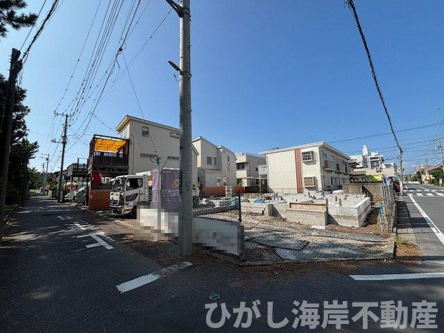 茅ヶ崎市浜須賀　新築戸建　全２棟の外観|9月18日撮影　建築中　現地外観