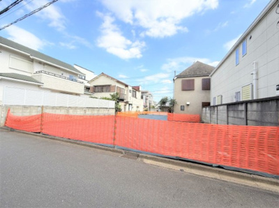 【外観】 | 【仲介手数料４００万円が５０％ＯＦＦ！】■ウルトラマン商店街から３０ｍ入った住宅街 | 【仲介手数料４００万円が５０％ＯＦＦ！！】
■ウルトラマン商店街から３０ｍ入った住宅街という好立地
■お好きなハウスメーカーで建築いただけます。
■各ハウスメーカーを少しお安くご紹介可能です。