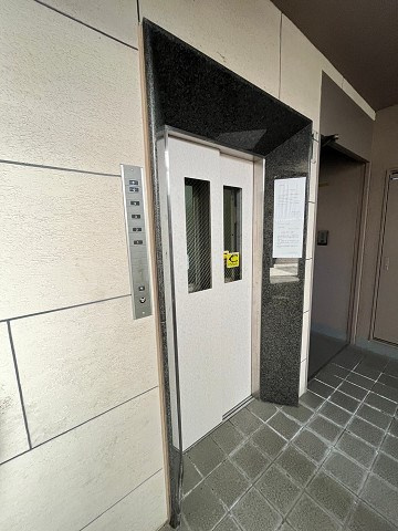 グレイスコート直井の外観