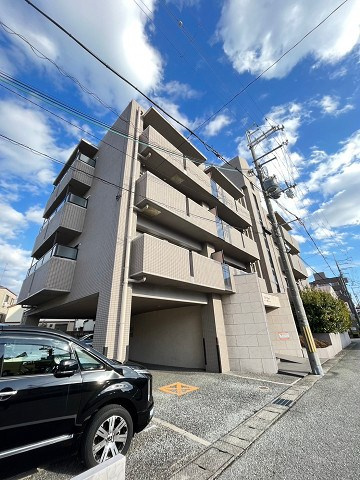 グレイスコート直井の外観