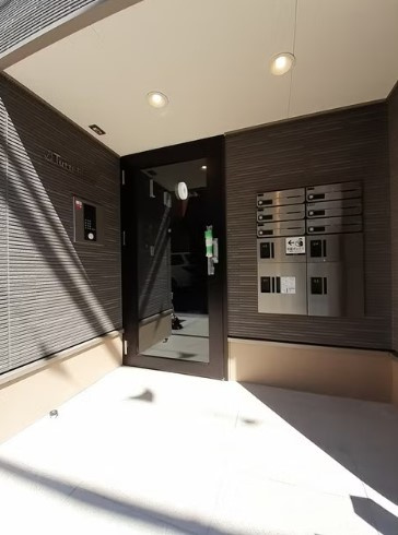 トゥッティ桜木のエントランス