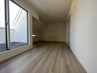 【洋室】 | 真上の家　2号地