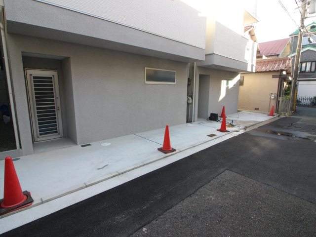 【駐車場】 | 真上の家　2号地
