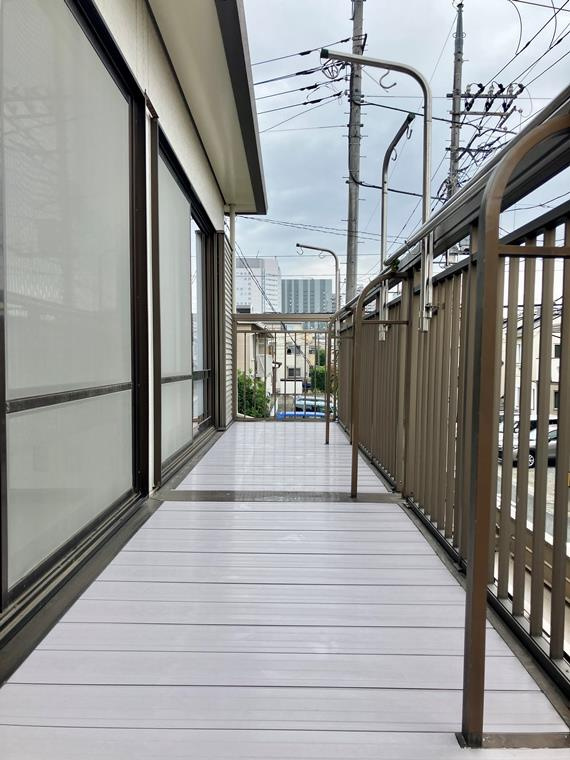 上小町戸建のバルコニー