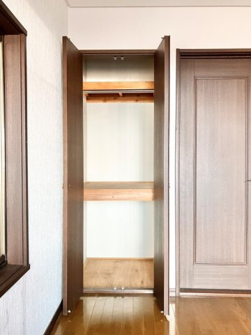 戸塚町戸建の収納