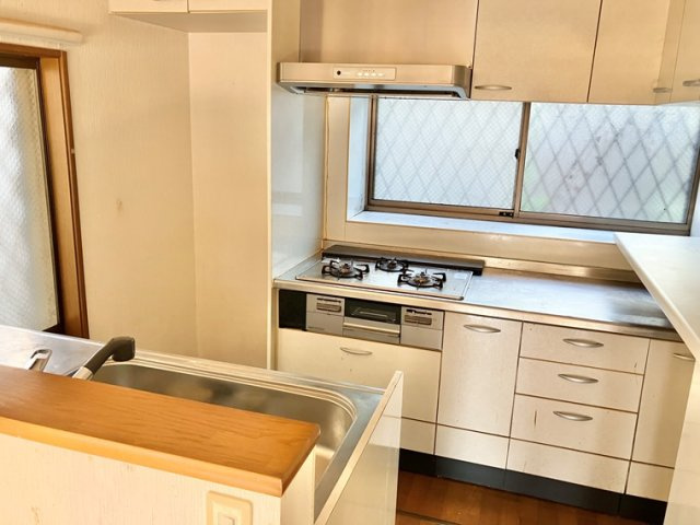 戸塚町戸建のキッチン