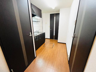 【内装】 | アメニティ市原 | 廊下