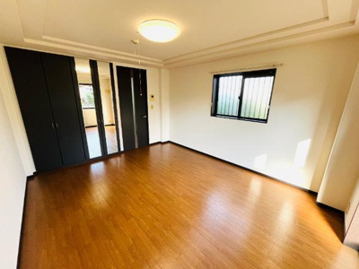 【内装】 | アメニティ市原 | 洋室