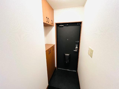 【玄関】 | パーク・サイド | 玄関