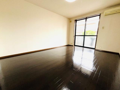 【内装】 | コンフォール錦 | 洋室