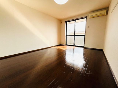 【内装】 | コンフォール錦 | 洋室