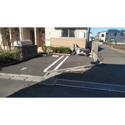 【外観】 | ハーモニーコート駐車場