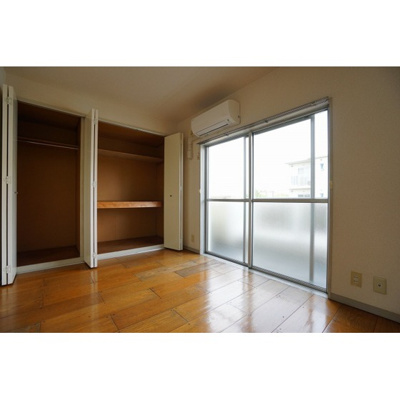 【収納】 | パークヒル航空公園 | 洋室2　収納