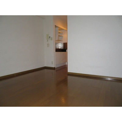 【居間・リビング】 | ラ・フロレスタ壱番館 | 洋室