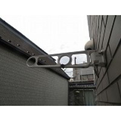 【バルコニー】 | フラットエイト | 洗濯竿置き場