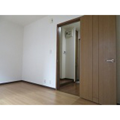 【その他】 | フラットエイト | 居室