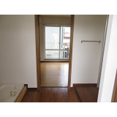 【玄関】 | フラットエイト | スペース