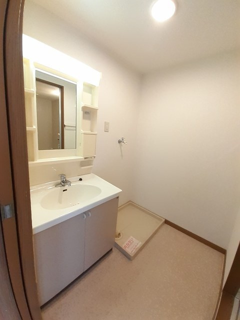 アヴェニ－ルの洗面所