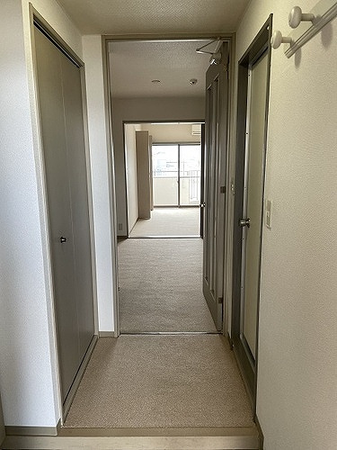 ライオンズマンション福島野田町の玄関|玄関を入った景色（前回募集時／２０２１年６月撮影）