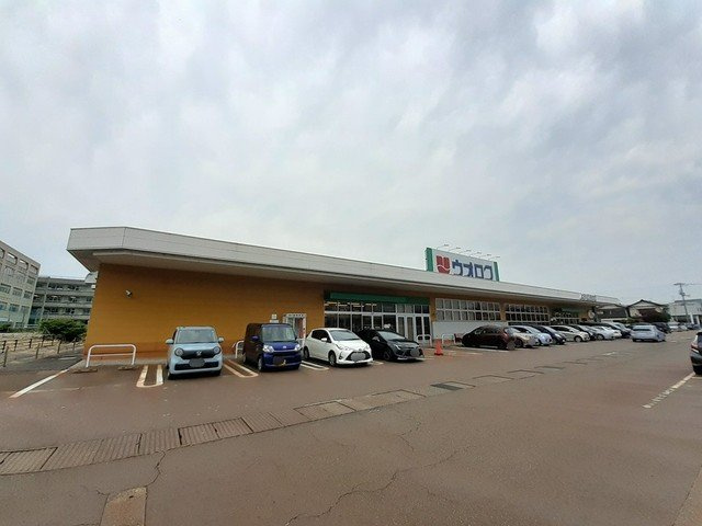 オービットＢの周辺|ウオロク興野店まで750m