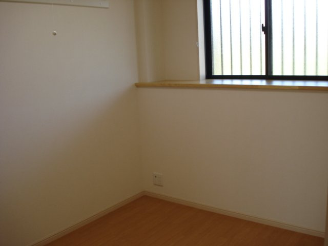 フラワーハウスの内装|洋室