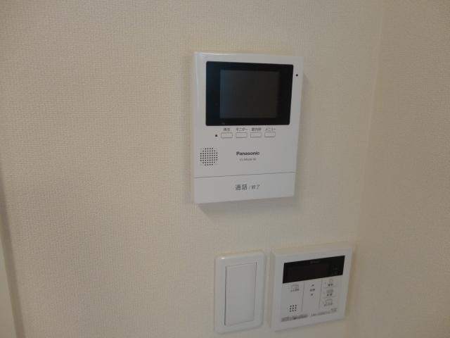 エマーソン上星川の内装|カメラ付インターホン