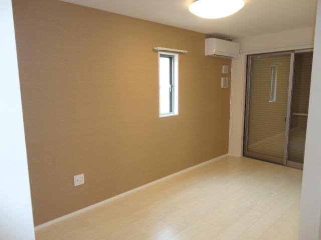 エマーソン上星川の内装|洋室