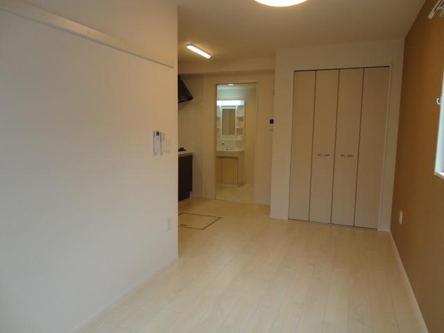 エマーソン上星川の内装|洋室