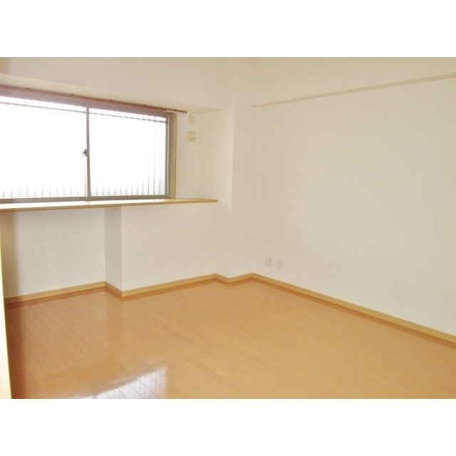 ラ・ポーゼ・ロワイヤルの居間・リビング