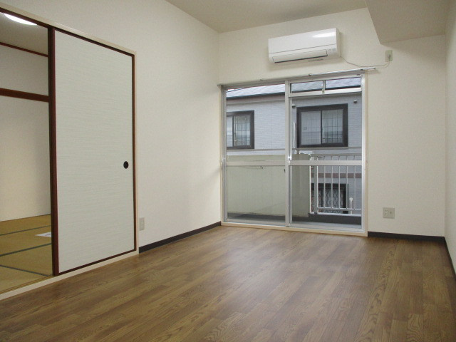 サンドミールの居間・リビング