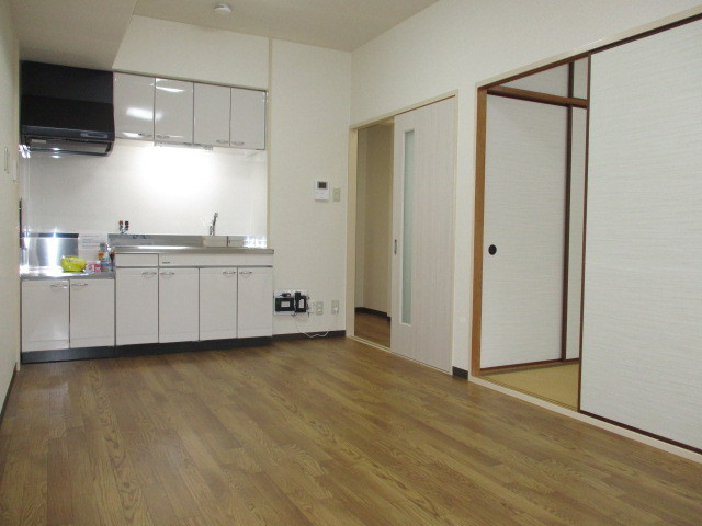 サンドミールの居間・リビング