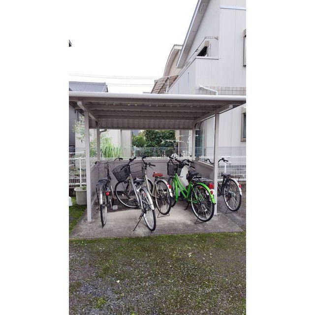 ハイツ林のその他|駐輪場