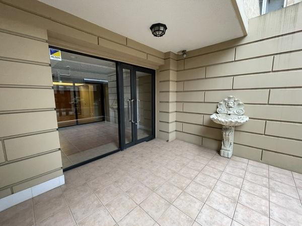 グランシティユーロパレス武蔵中原のバルコニー|南向きのバルコニー