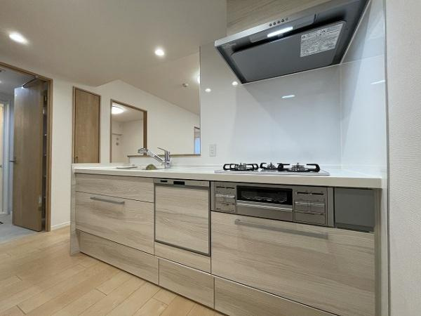 グランシティユーロパレス武蔵中原の駐車場|空き状況に関しましてはお気軽にお問合せ下さいませ。
