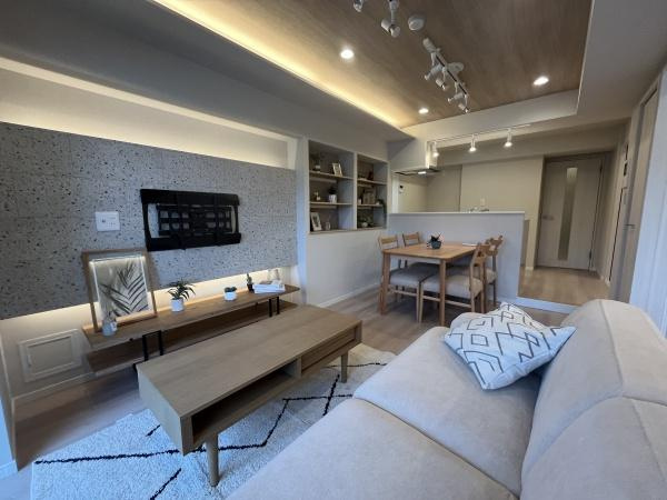 【居間・リビング】 | クレッセント溝の口 | 窓からの日差し・風・すべてが心地よくゆったりとした時間を過ごせます♪