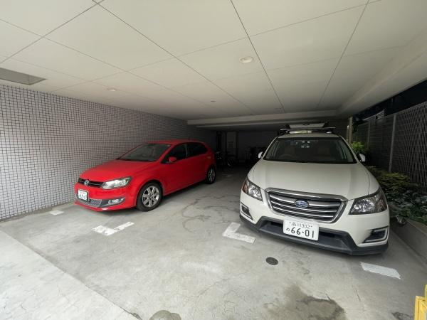 プラーティノ多摩川鵜の木弐番館の駐車場|空き状況に関しましてはお気軽にお問合せ下さいませ。
