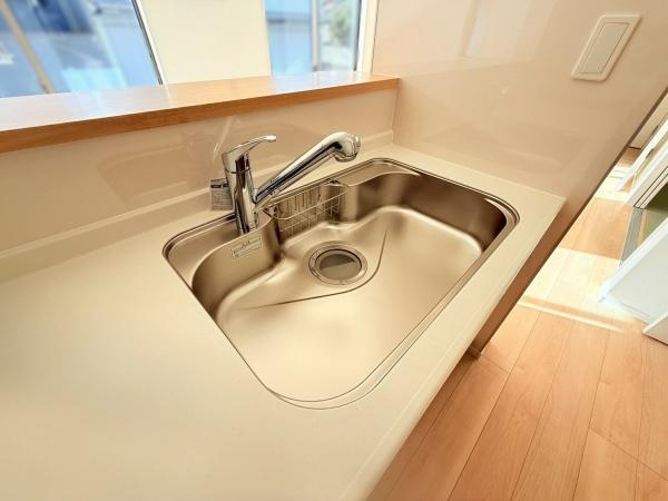 岩出市南大池第2-1号棟　新築戸建のキッチン