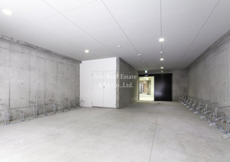 【その他】 | レオンコンフォート南堀江 | サイクルスタンド付きの屋内駐輪場です！